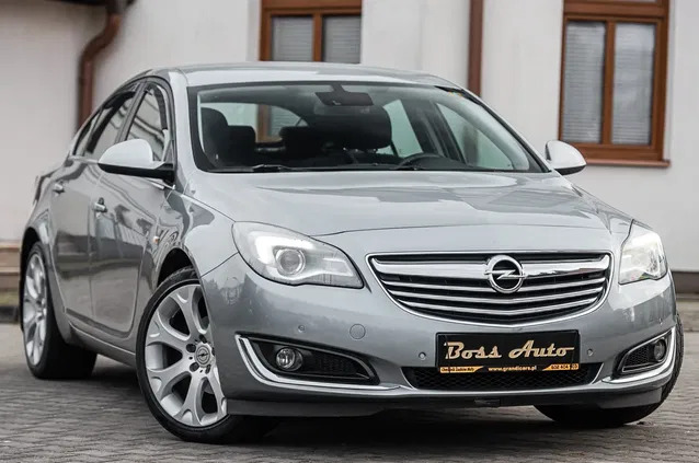 mazowieckie Opel Insignia cena 37900 przebieg: 202123, rok produkcji 2014 z Otwock
